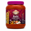 Patak's Balti Curry Paste in a 2.3kg large jar, authentic Indian curry paste for flavorful Balti dishes.