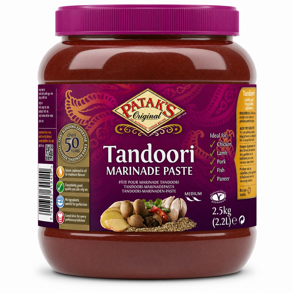 Patak's Tandoori Marinade Paste in a large 2.5kg jar, flavorful curry paste for grilling and cooking Indian dishes.