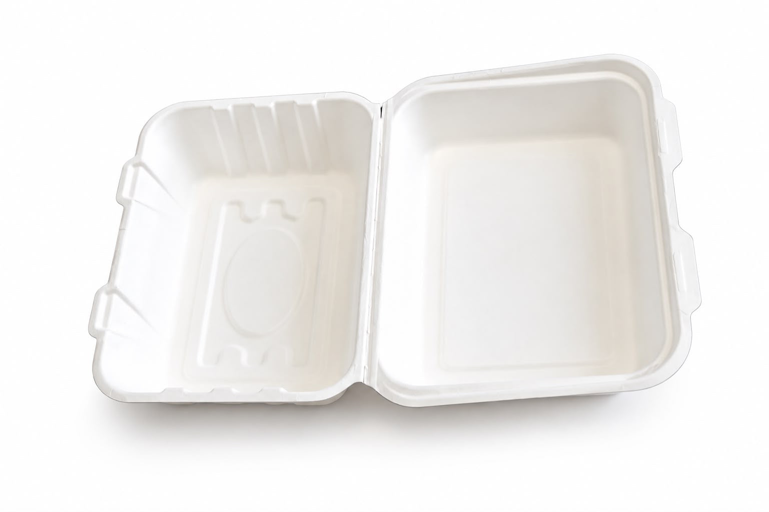 Bagasse food containers by Reign Goods, 7.5"x6" compostable clamshell takeaway boxes for eco-friendly packaging.